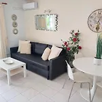 Bright & Spacious With Aircon Puerto del Carmen (Lanzarote)