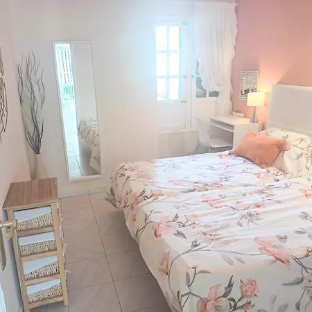 Bright & Spacious With Aircon * Puerto del Carmen (Lanzarote)