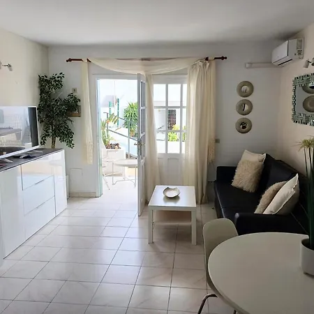 Bright & Spacious With Aircon Appartement Puerto del Carmen (Lanzarote)